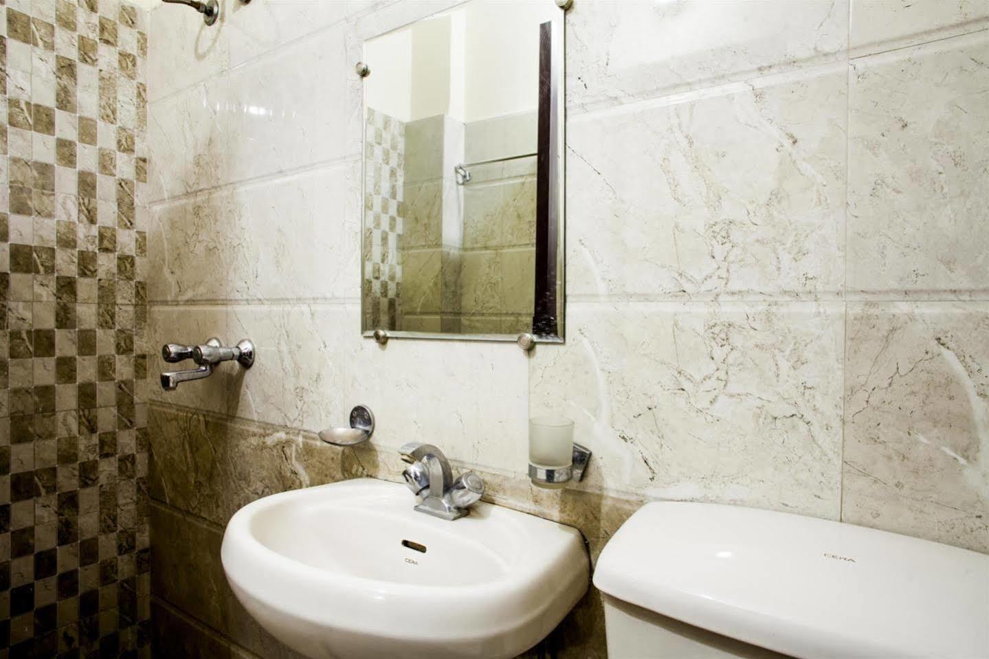 Hotel Gs Paradise Amritsar Exterior photo